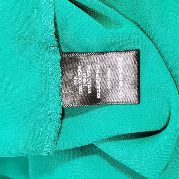 Torrid Emerald Green Tank Top Sz 3 Cami Camisole Flowy Dressy Holiday Christmas - Picture 6 of 11